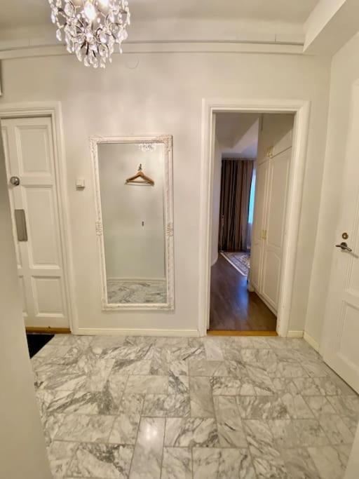 Glorious Apartment In Hakaniemi Helsinki Exterior foto